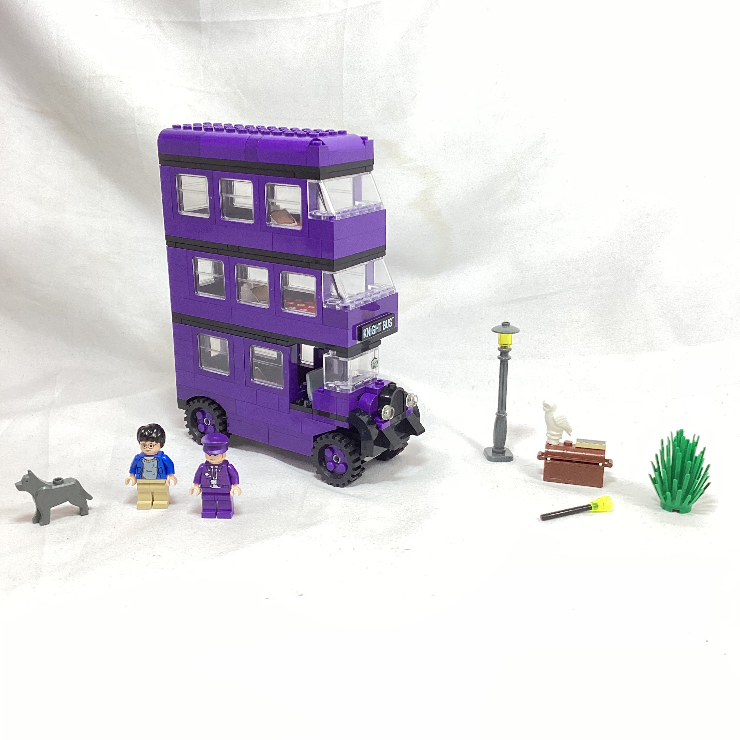 Harry Potter The Knight hotsell Bus 4755