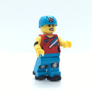 COL09-8 Roller Derby Girl