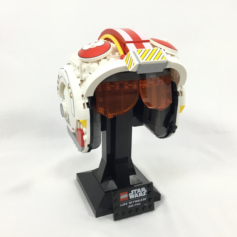 75327 Luke Skywalker (Red Five) Helmet (Missing Plaque) (Pre-Owned)