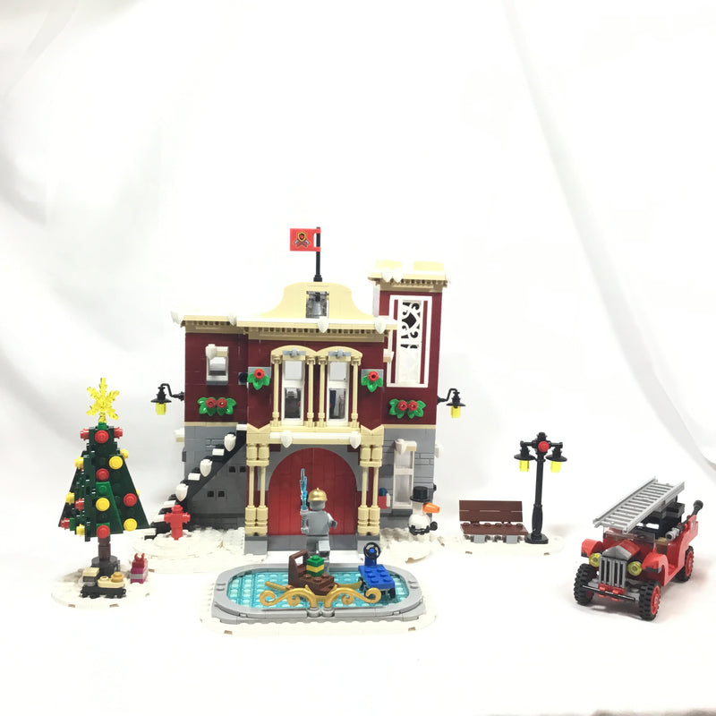 10263 Winter Village Fire Station (No Minifigures Included) (Pre-Owned)