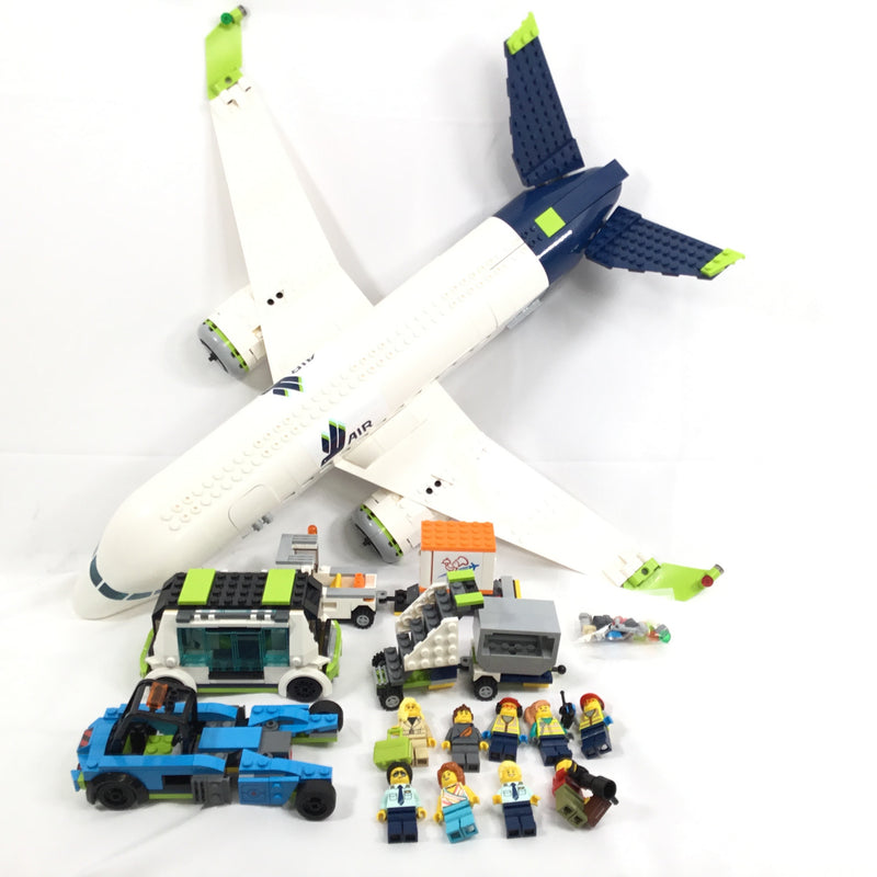 60367 Passenger Airplane (Pre-Owned)