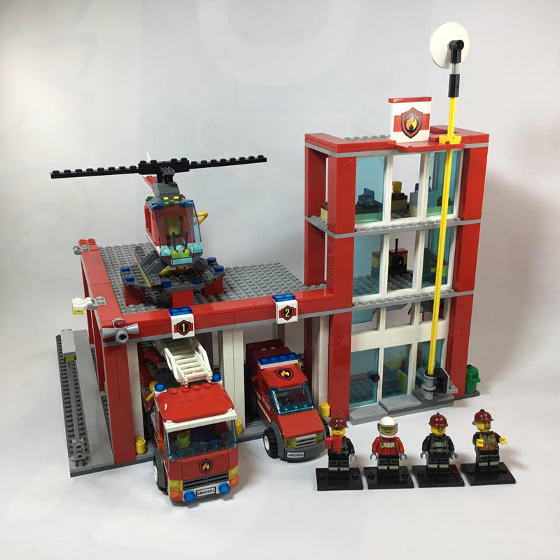 60004 Fire Station - No figs (Pre-Owned)