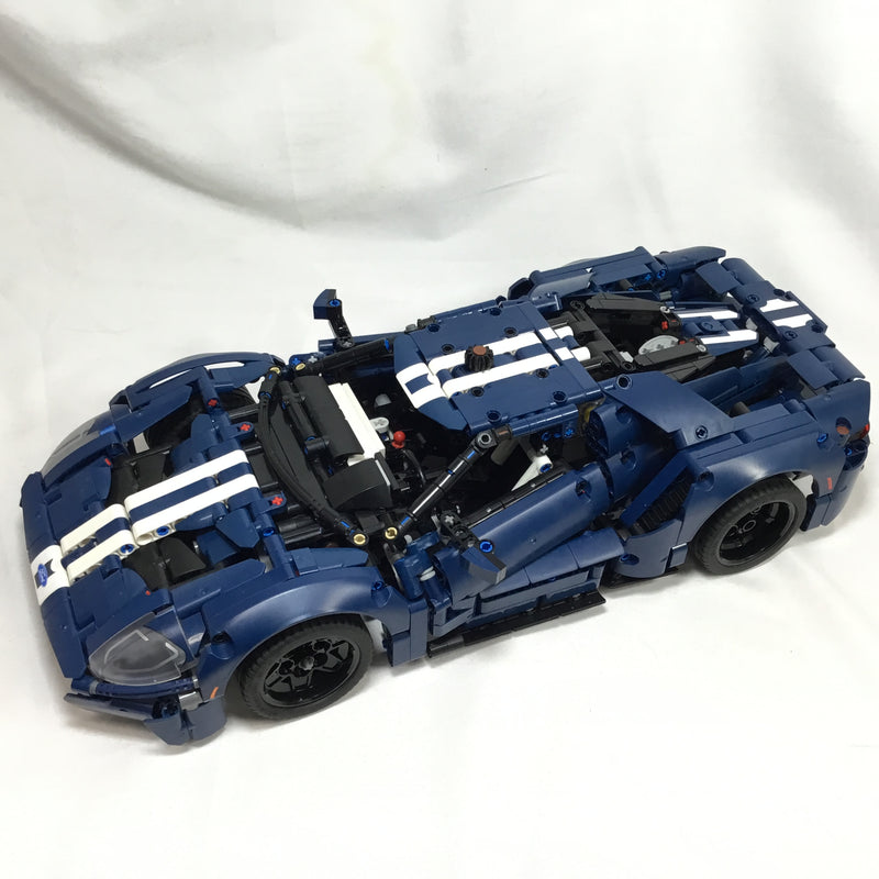 42154 2022 Ford GT (Pre-Owned)