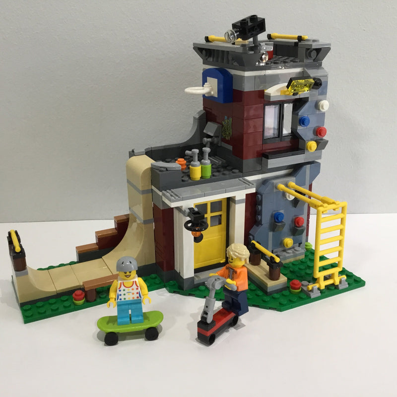 31081 Modular Skate House