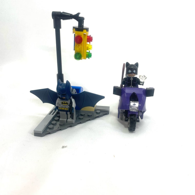 6858 Catwoman Catcycle City Chase (Pre-Owned)