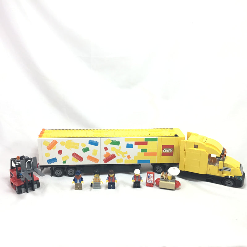 60440 LEGO Delivery Truck (Pre-Owned) (Missing side build and minifigures)