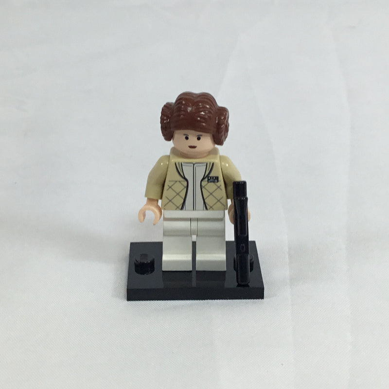 SW0113: Princess Leia (Hoth Outfit, Bun Hair)