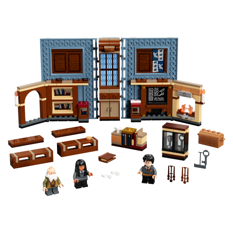 76385 Hogwarts™ Moment: Charms Class