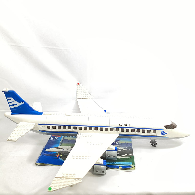 7893 Passenger Plane (Pre-Owned, No Minifigures)