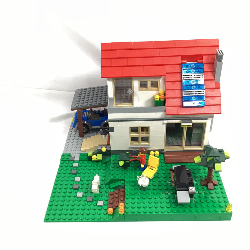 5771 Hillside House