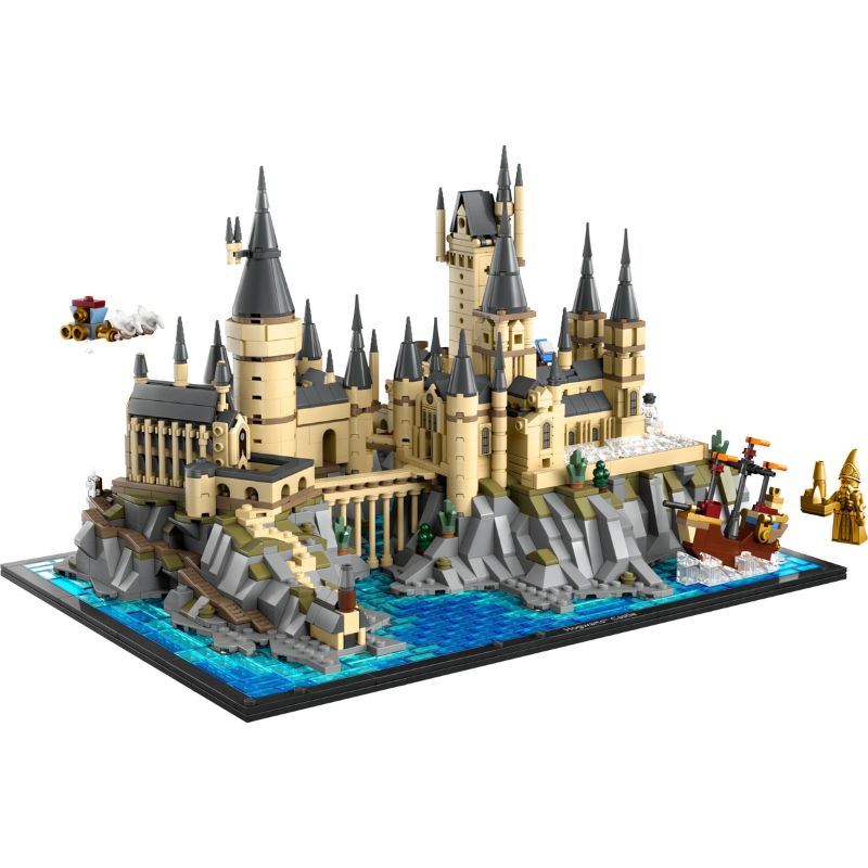 76419 Hogwarts Castle and Grounds (Pre-Owned)