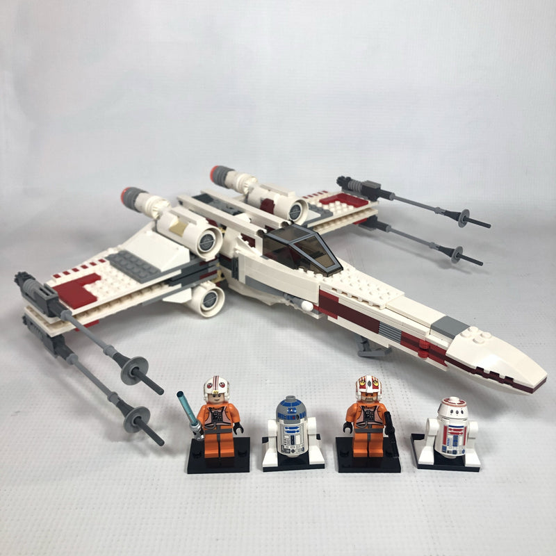 9493 X-wing Starfighter (Pre-Owned)