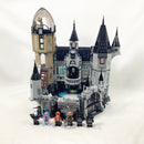 70437 Mystery Castle (Pre-Owned)( Missing ghost piece)