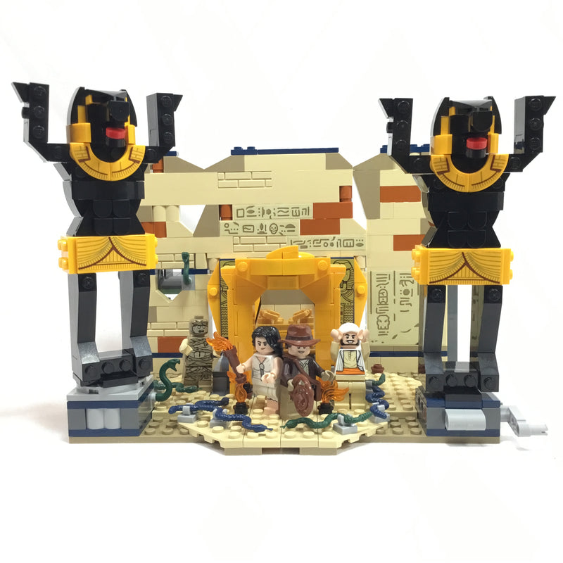 77013 Escape from the Lost Tomb (Pre-Owned)