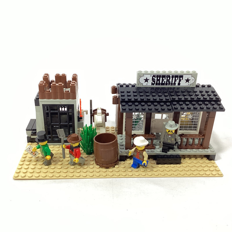 6755 Sheriff's Lock-Up (Pre-Owned)