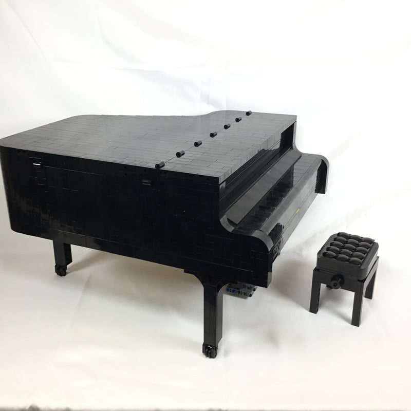 21323 Grand Piano (Pre-Owned) - Main Image