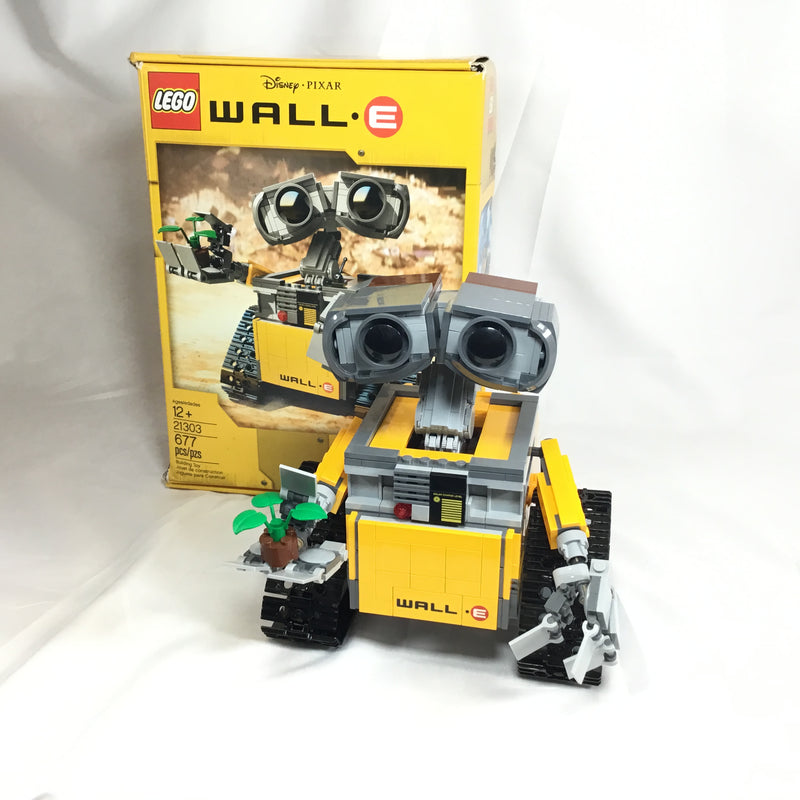 21303 WALL•E (Pre-Owned)