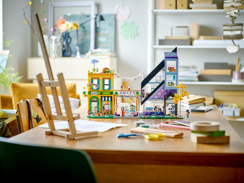41732 Downtown Flower and Design Stores