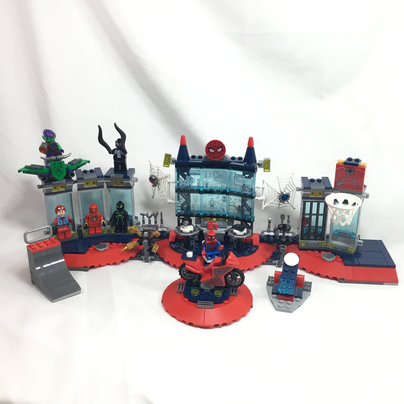 76175 Attack on the Spider Lair (Pre-Owned)