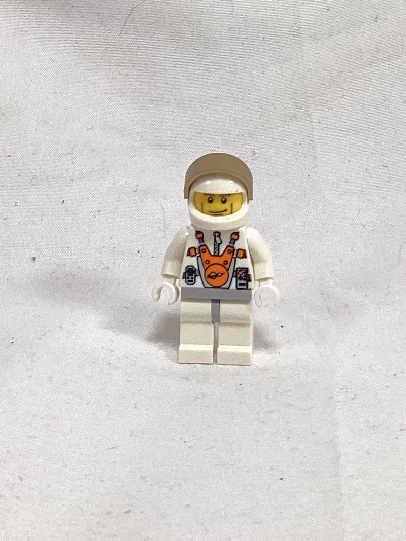 MM012 Mars Mission Astronaut with Helmet and Cheek Lines (Pre-Owned)