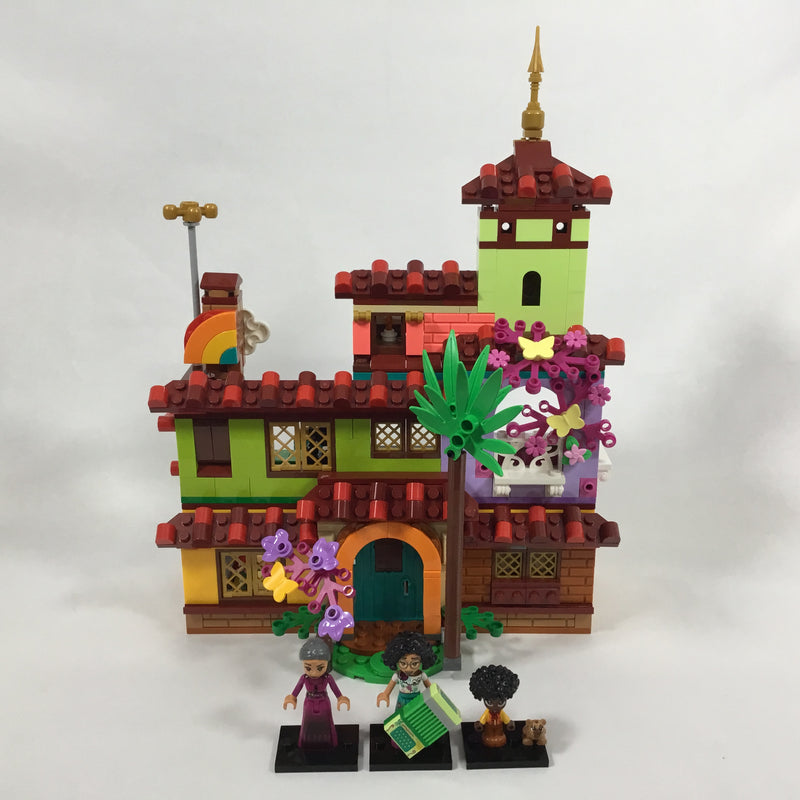 43202 The Madrigal House (Pre-Owned)