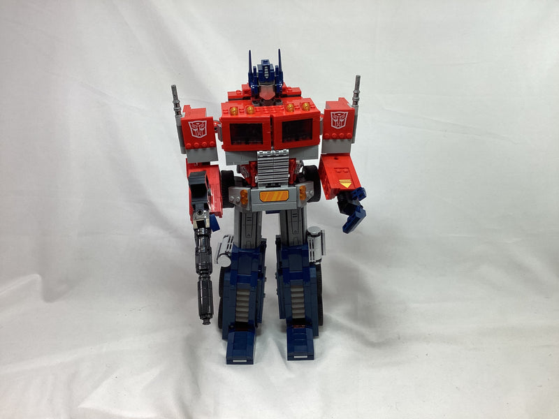 10302  Optimus Prime (Pre-Owned, Rifle Only no other side builds)