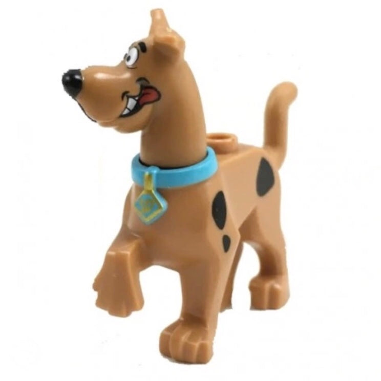 Scooby-Doo Walking with Medium Azure Collar, Smile on Both Sides and Tongue Pattern