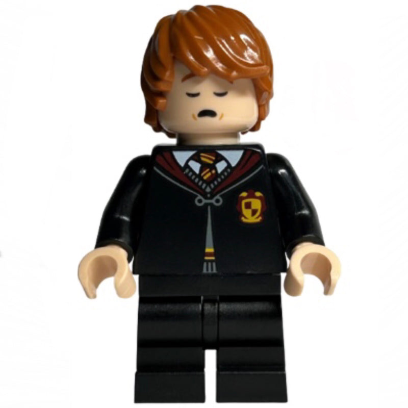 HP416 Ron Weasley - Gryffindor Robe Clasped, Black Medium Legs, Sleeping / Awake