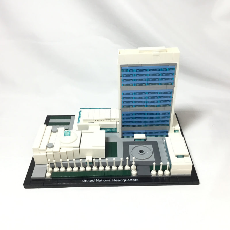 21018 United Nations Headquarters (Pre-Owned)