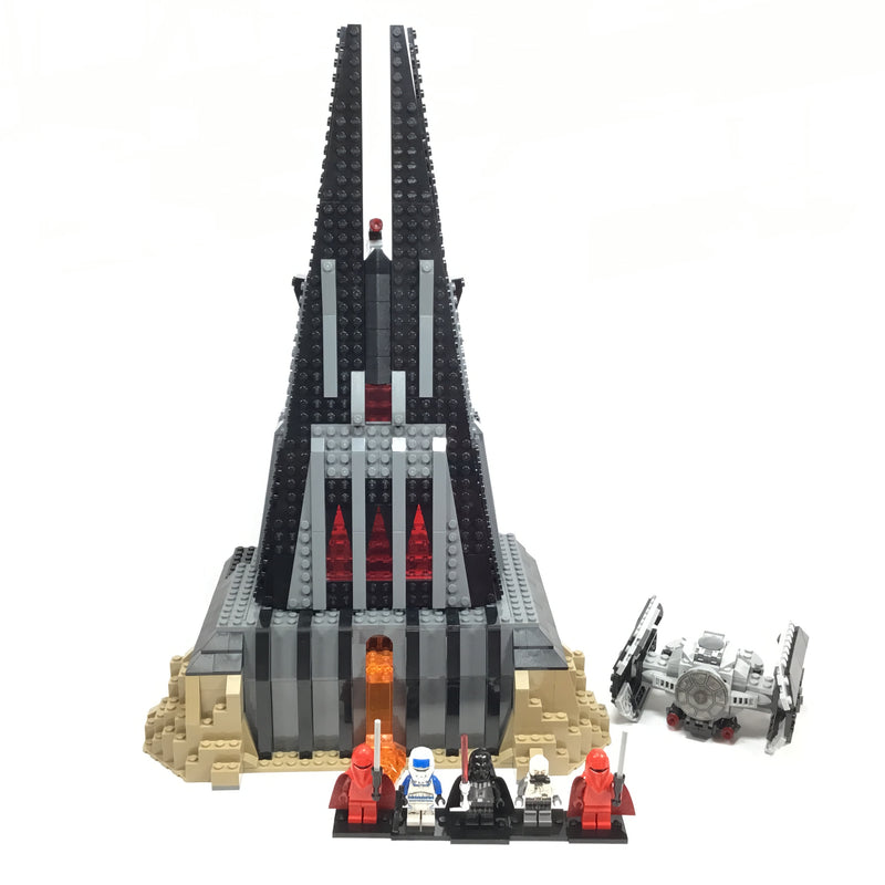 75251 Darth Vader’s Castle (Pre-Owned)