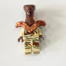 NJO0543: Pyro Whipper with Armor Shoulder Pads