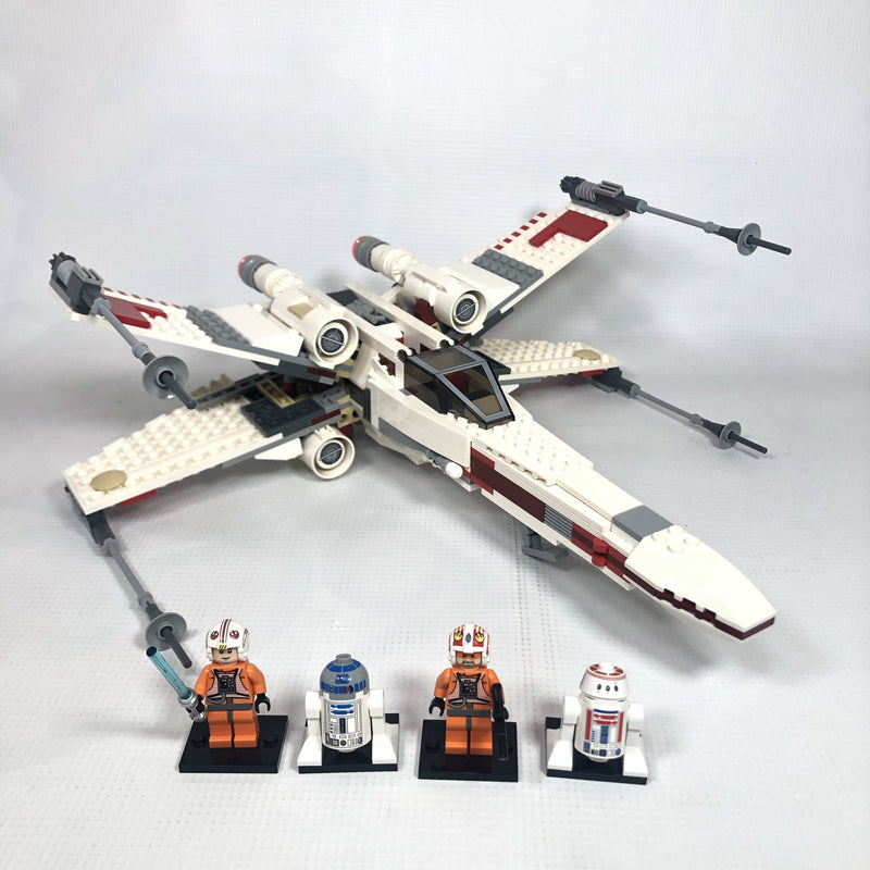 9493 X-wing Starfighter (Pre-Owned)