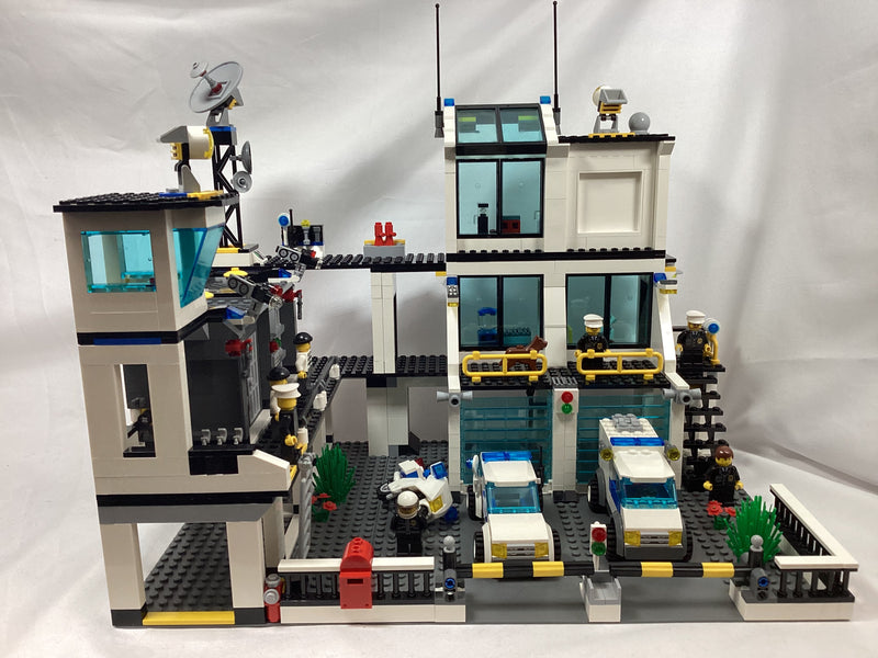 7744 Police Headquarters (Pre-Owned Excellent)