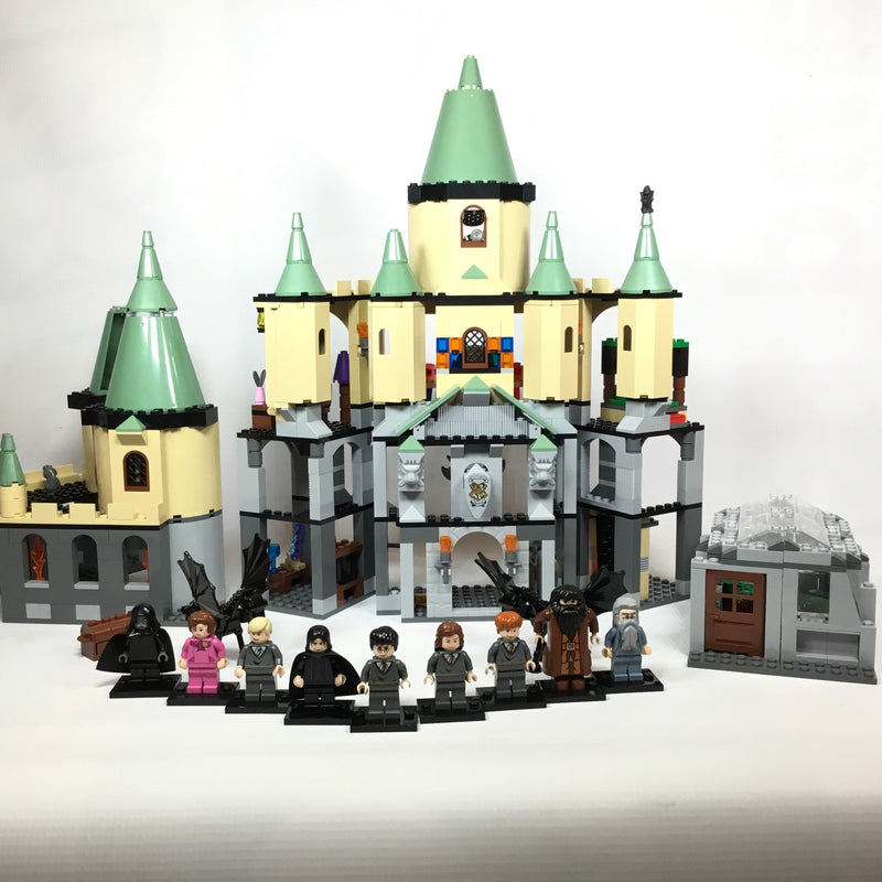 5378 Hogwarts Castle (Pre-Owned)