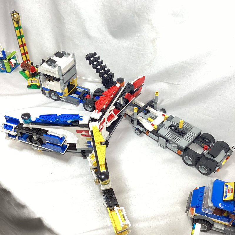 10244 Fairground Mixer (Missing one town minifigure) (Pre-Owned)