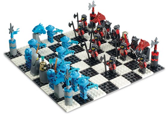 851499 G678 Knights Kingdom Chess Set (Pre-Owned)