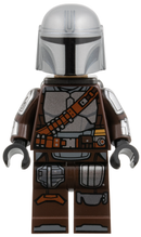 SW1519: The Mandalorian / Din Djarin / 'Mando' - Silver Beskar Armor, Jetpack, Printed Head, Reddish Brown and Dark Silver Knee Pads