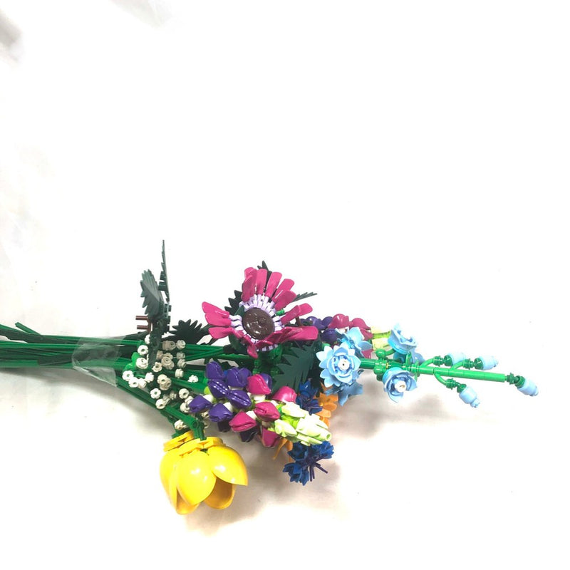 10313 Wildflower Bouquet (Pre-Owned)