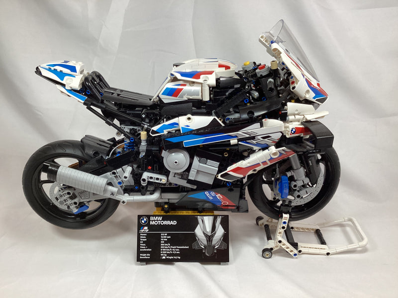 42130 BMW M 1000 RR (Pre-Owned)