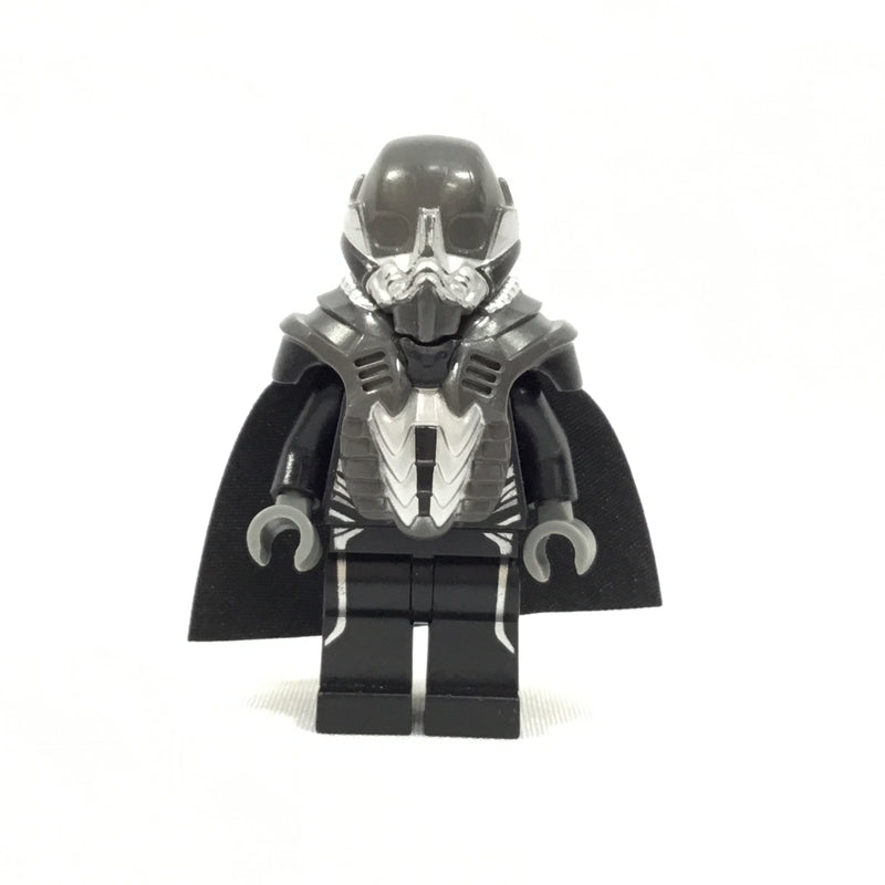 SH076 General Zod - Helmet, Cape