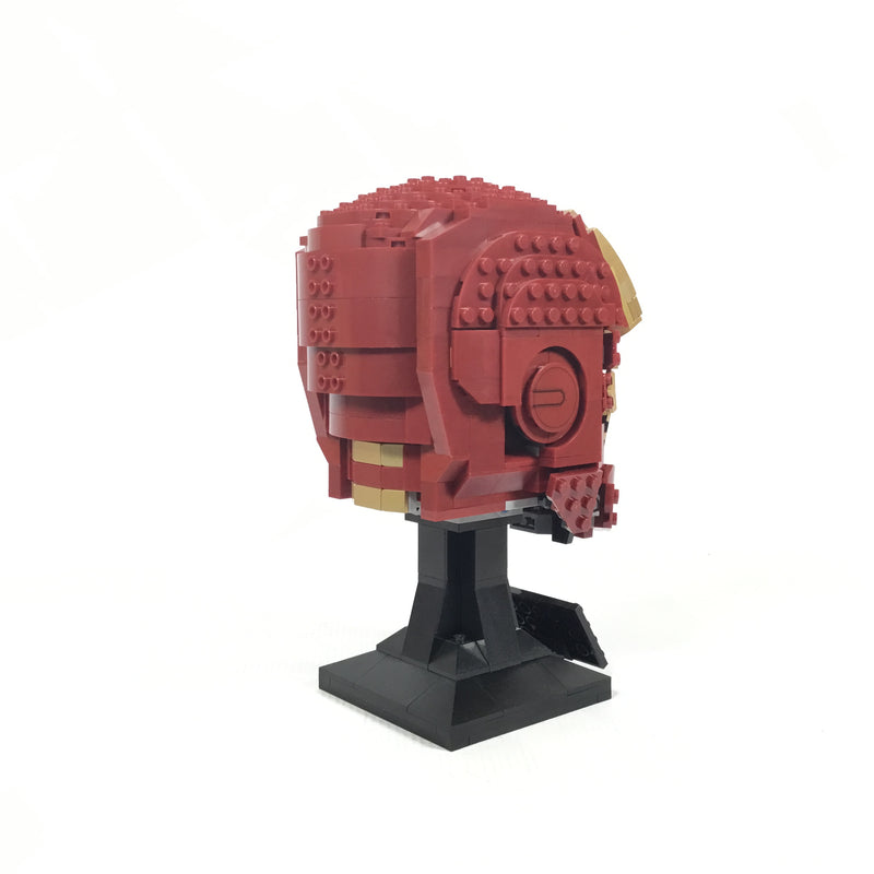 76165 Iron Man Helmet (Pre-Owned)1