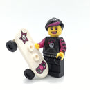 COL06-12 Skater Girl