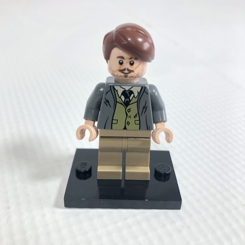 HP157 Professor Remus Lupin, Dark Bluish Gray Jacket, Olive Green Vest