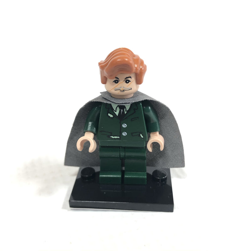 HP042 Professor Remus Lupin - Dark Green Suit
