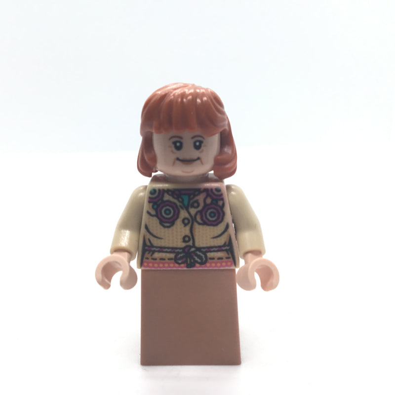 HP212 Molly Weasley, Medium Nougat Skirt