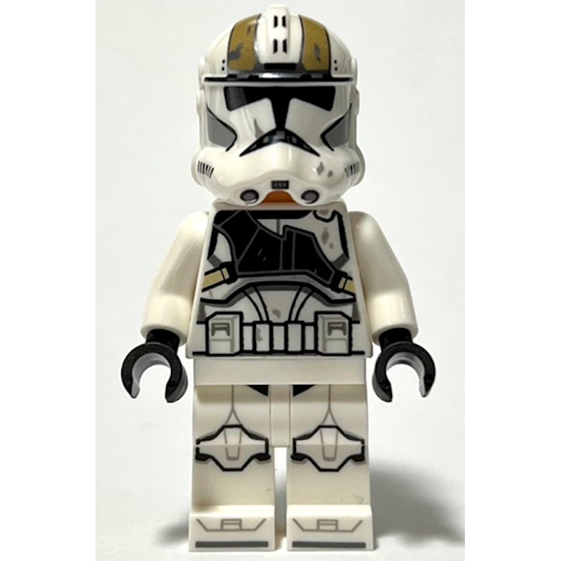 SW1236 Clone Trooper Gunner (Phase 2) - Dirt Stains, Nougat Head, Helmet with Holes