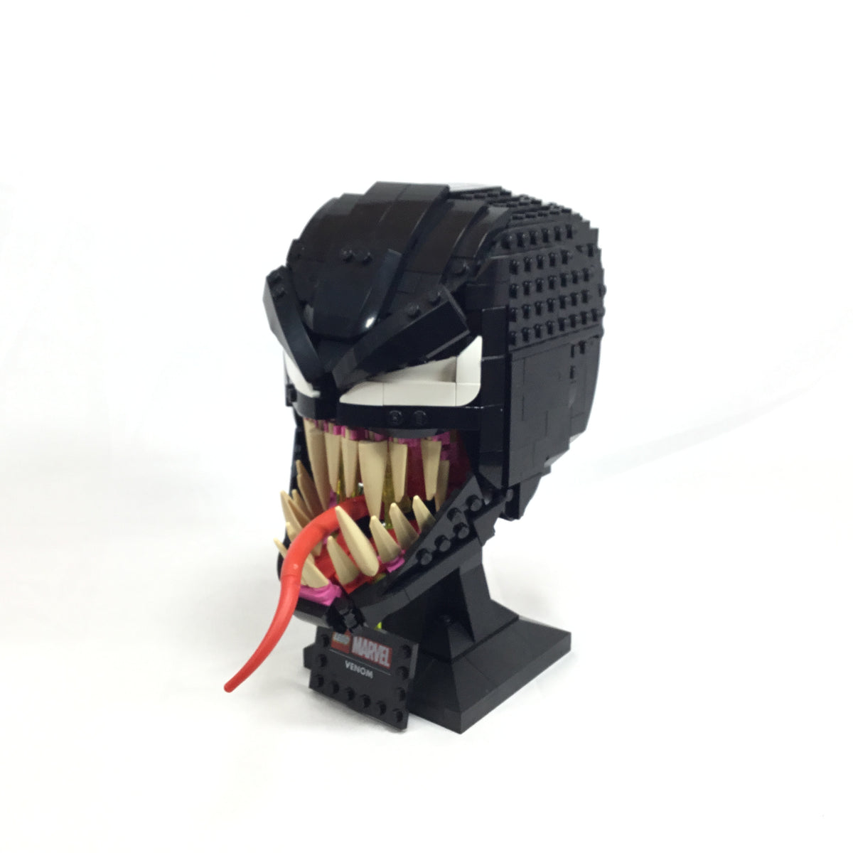 76187 Venom (Pre-Owned)
