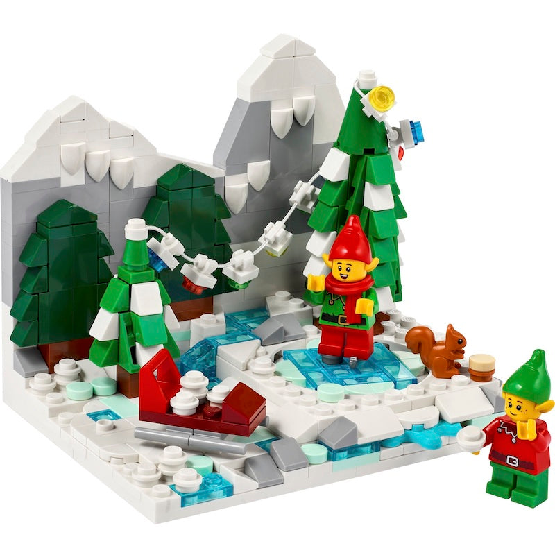 40564 Winter Elves Scene