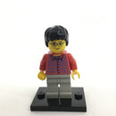 HP025 Harry Potter, Red Shirt Torso, Light Gray Legs