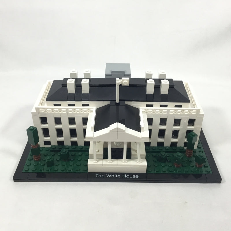 21006 The White House (Pre-Owned)